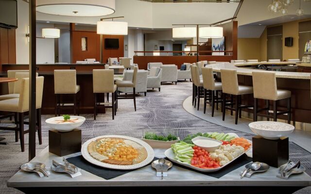 Embassy Suites by Hilton Detroit Troy Auburn Hills