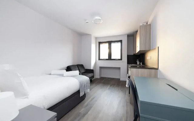 JOIVY Chic Studio near Holyrood Park