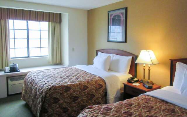 Quality Inn & Suites Prestonsburg next to Mountain Arts Center