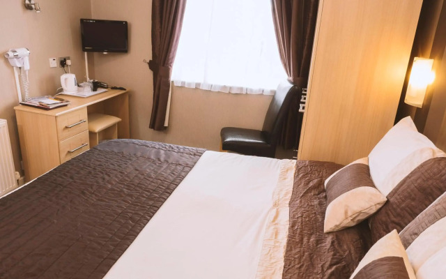 Trivelles Park Hotel