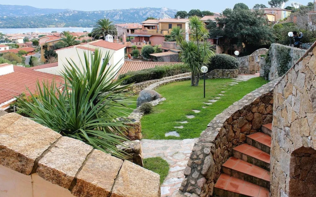 Apartment in Cannigione Near Sea Beach