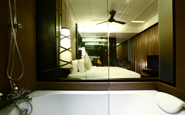 De Chai Oriental Nimman