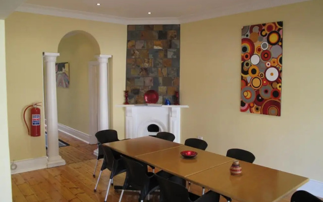 The Crescent Guesthouse