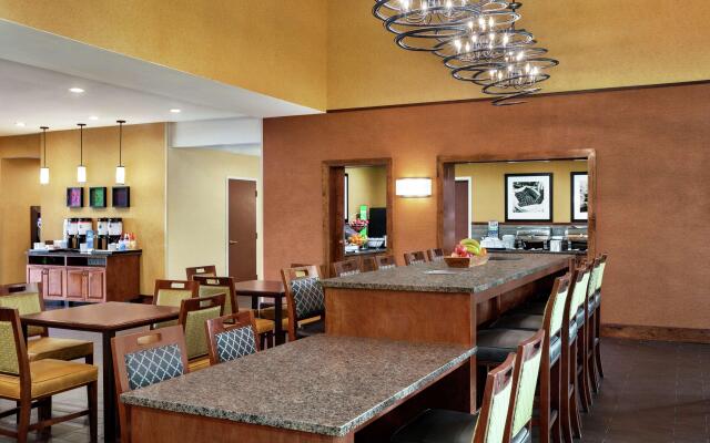 Hampton Inn & Suites Dallas-Mesquite