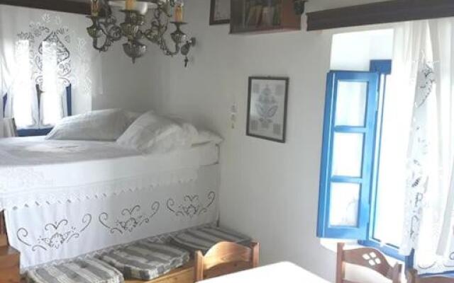 Emporios Traditional Sea View House