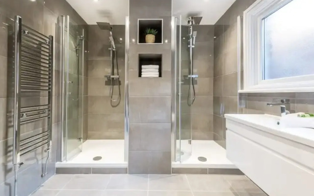 Host Apartments Seel Street Quarters