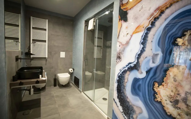 Blu Diamond in Naples