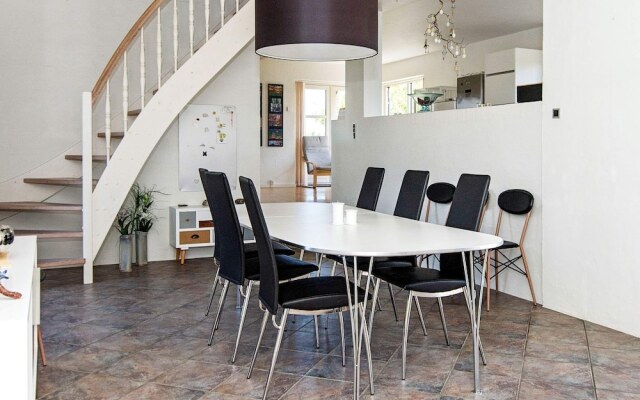Cosy Holiday Home in Ebeltoft With Beach Nearby