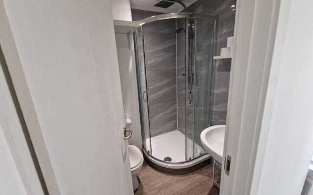 Impeccable 1-bed Apartment in London
