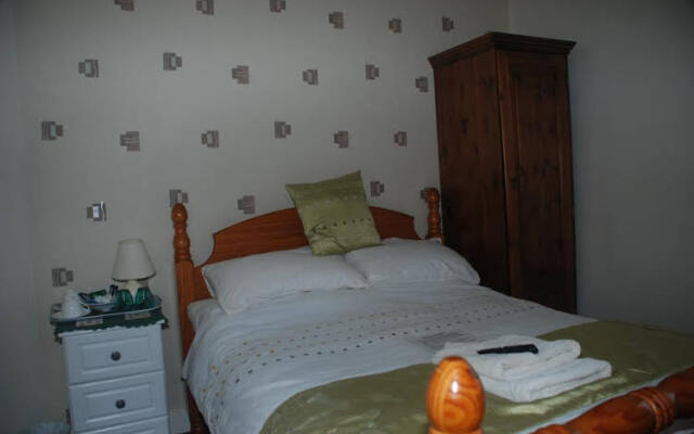 Whitecliff Guesthouse