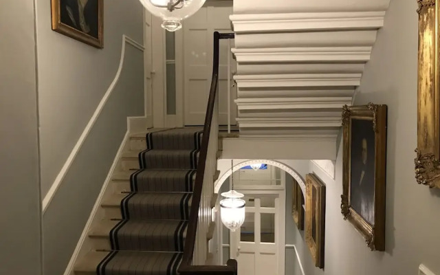 St James Square