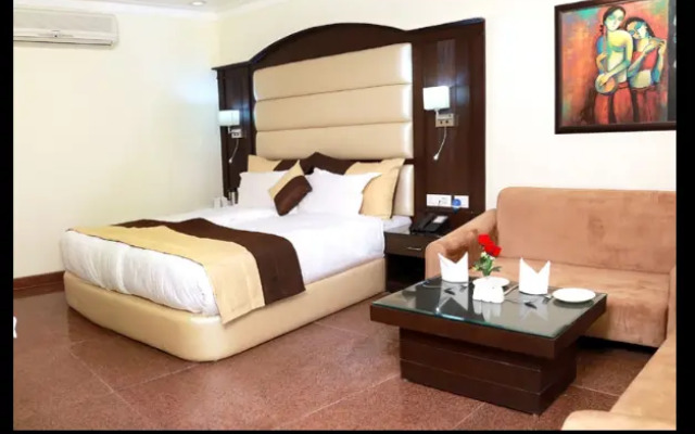 Hotel Blue Sapphire