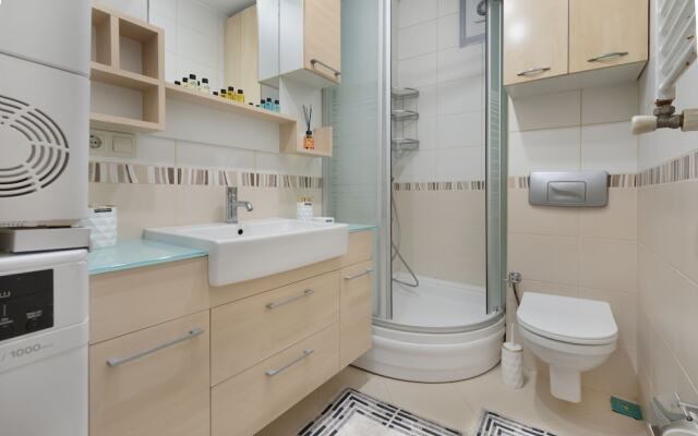 Gorgeous Central 1BR Apt near Galataport