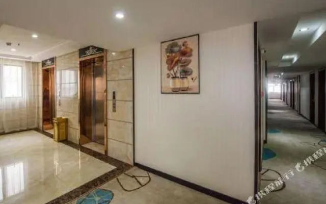 New Coast Hotel