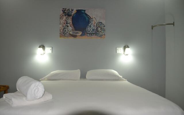 Maya Bella Downtown Hotel