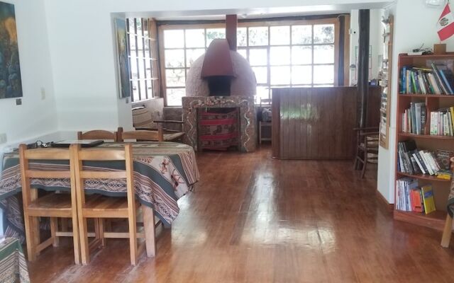 Apu Lodge B&B