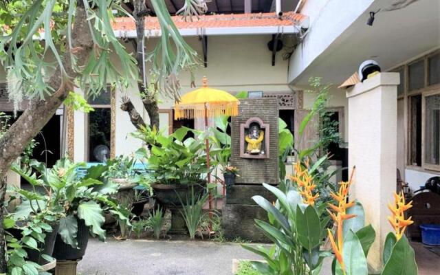 Chendana Homestay Bali by Zuzu