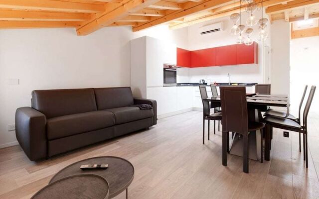 Luxury & Charming Piazzetta San Giorgio Apartments