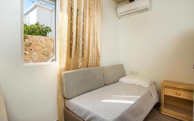 Errik Luxury House