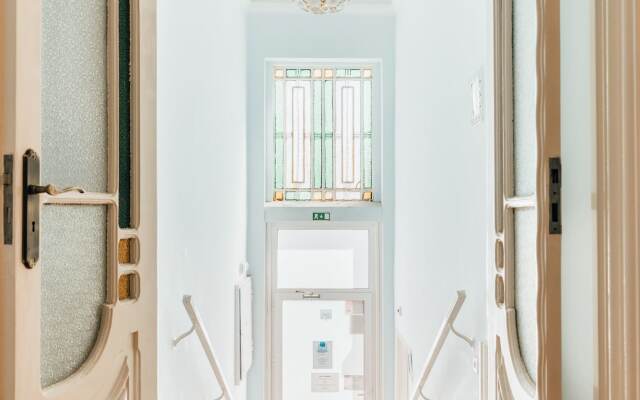 SwissPorto Guest House