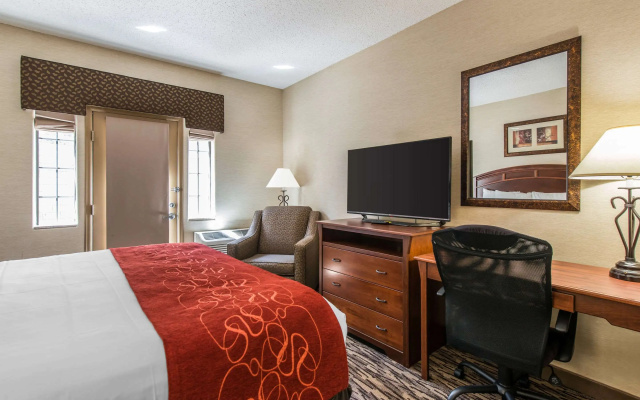 Comfort Suites Golden West on Evergreen Parkway