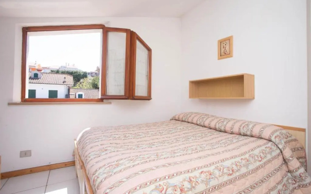 M212 - Marcelli, Ampio Bilocale Con Terrazzo