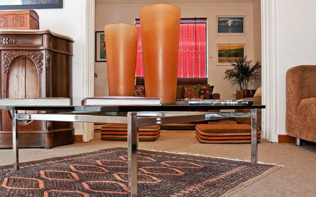 511 Lima Hostel