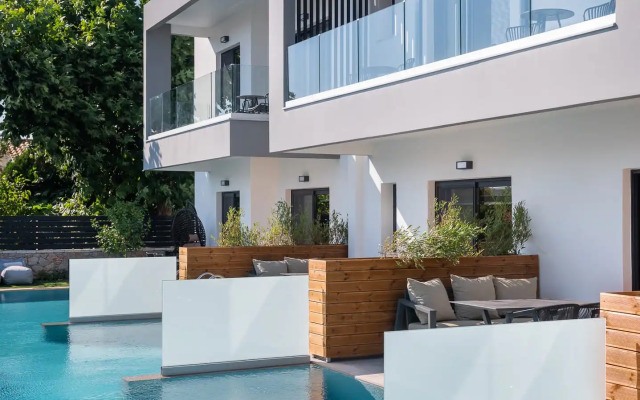 Sezian Boutique Homes & Villas