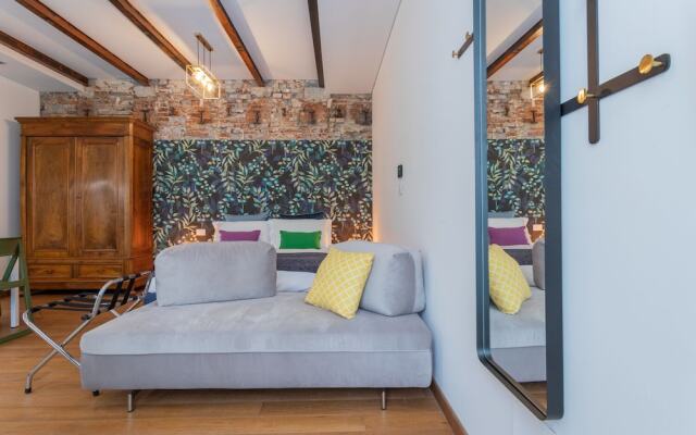 Casa Velò vicino a Piazza S. Carlo