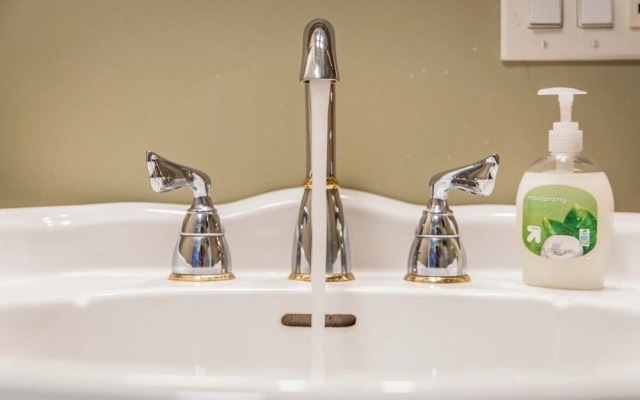 Cozy Fremont Studio With King Bed