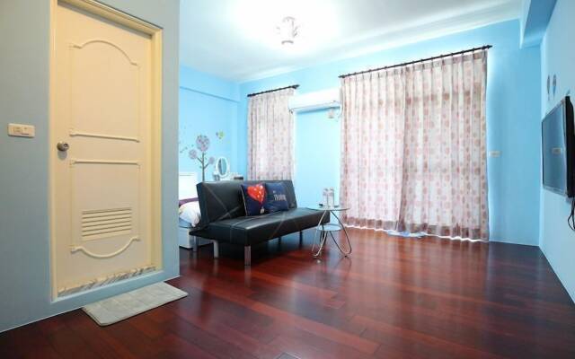 Yi Homestay