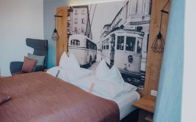 Levy's Rooms & Breakfast