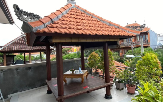 Suwardika Homestay and Dormitory - Hostel