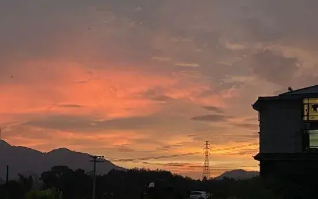 Runxu Homestay (Former Residence)