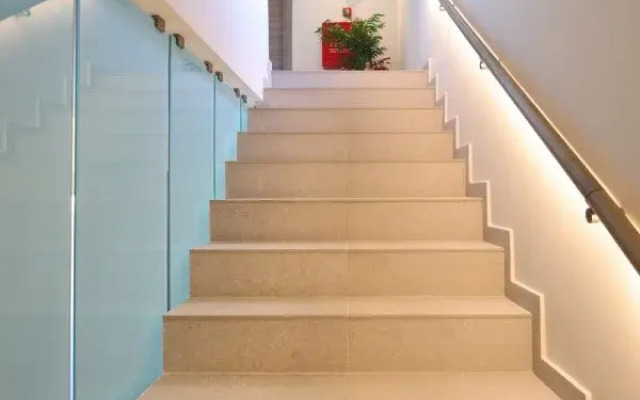 Sunrise Bay Apartments