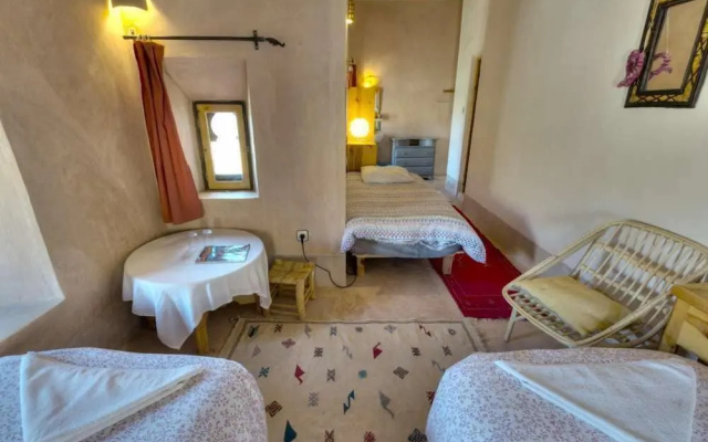 Kasbah Agoulzi