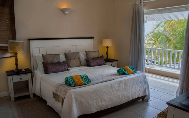 White Oaks Villas