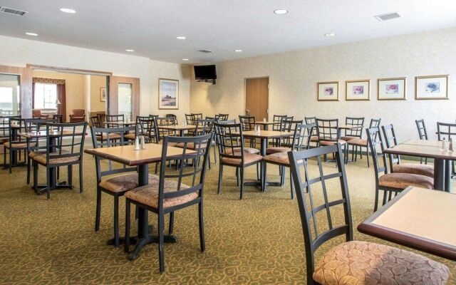 Cobblestone Suites - Ripon