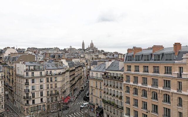 Views to Montmartre