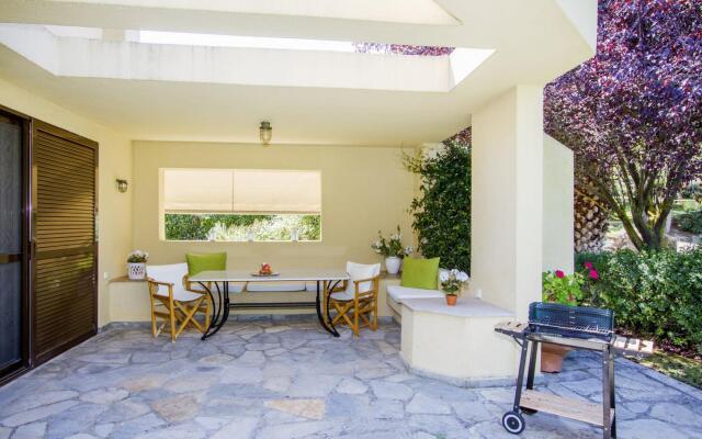 Sani Seaside Luxury - Villa Ariadni Pool Retreat