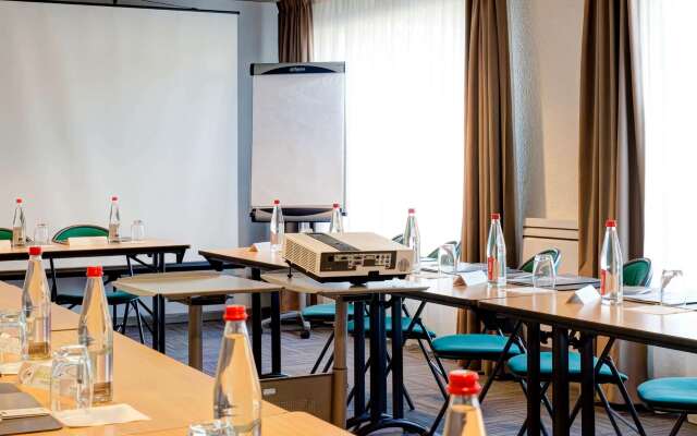 Campanile Evry Ouest - Corbeil Essonnes