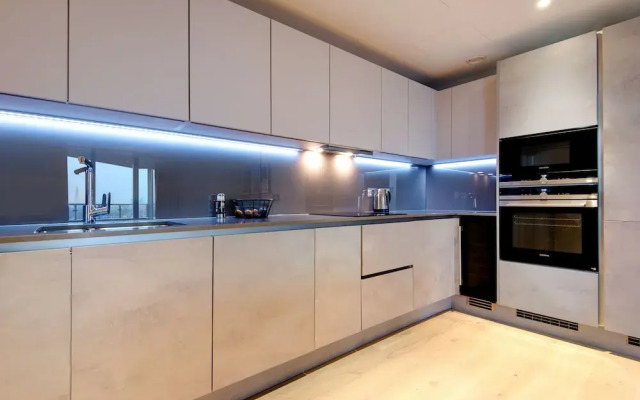 Deluxe Victoria Home close to Buckingham Palace