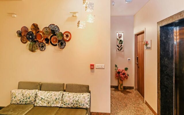 Capital O 17305 Hotel Fleur