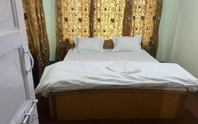 Hotel Al Azizia
