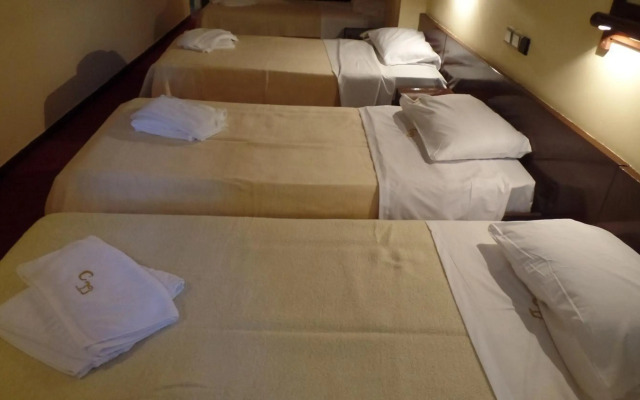 Cavo D'Oro Hotel