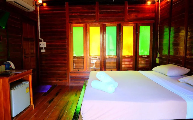 Lam Poh Beach Resort