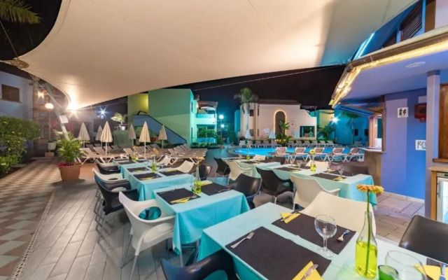 Club Vista Serena