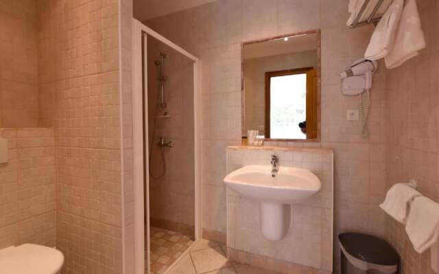 Hôtel Arena Restaurant Le Refuge