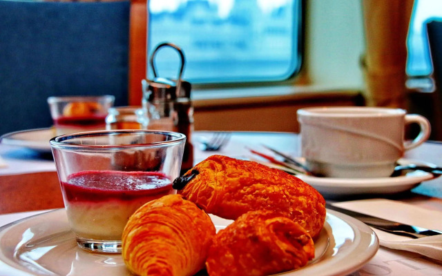 OnRiver Hotels - MS Cezanne