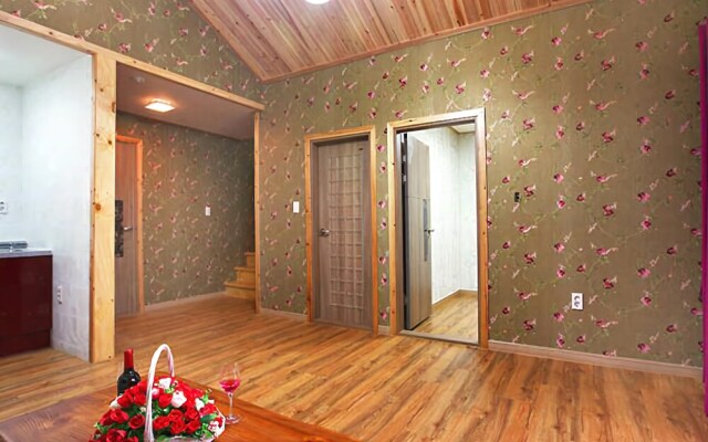 Gwangyang Herb Hyanggi Pension